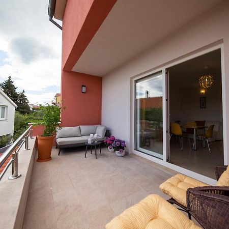 Apartments Leonarda مورتير المظهر الخارجي الصورة