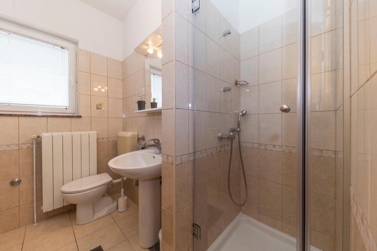 Apartments Leonarda مورتير المظهر الخارجي الصورة