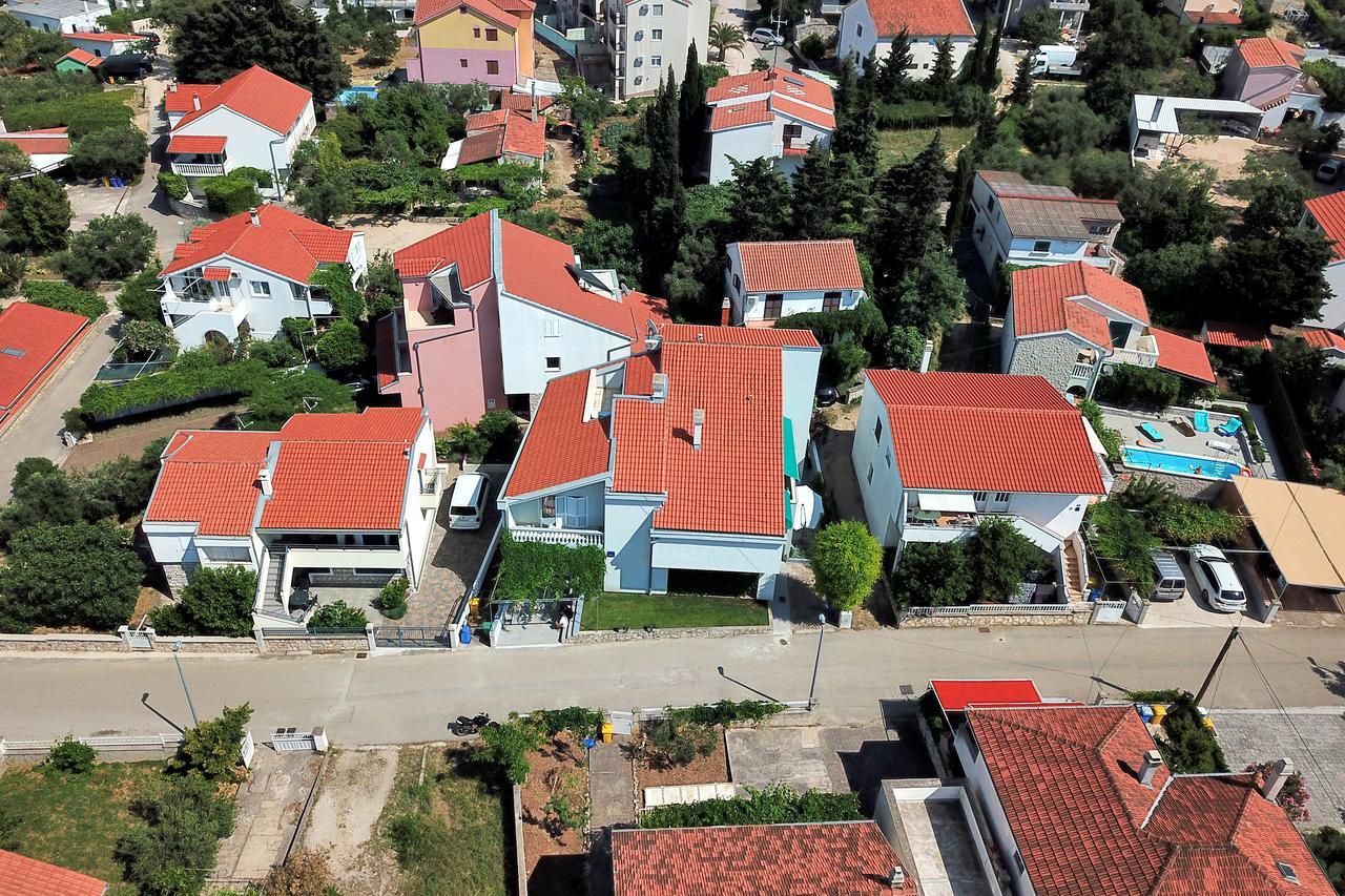 Apartments Leonarda مورتير المظهر الخارجي الصورة
