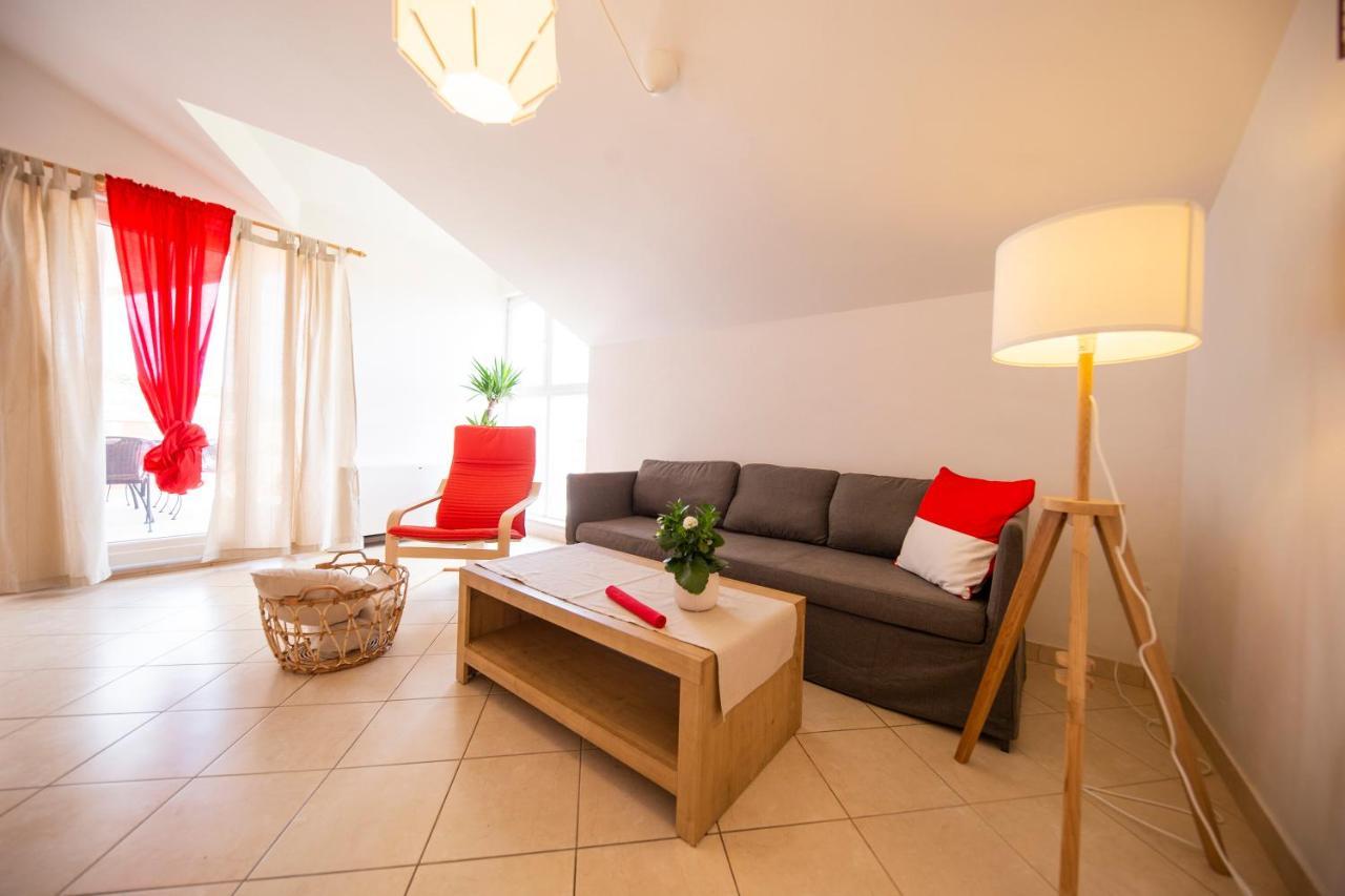 Apartments Leonarda مورتير المظهر الخارجي الصورة